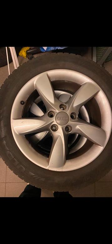 Originele Audi velgen 17 inch met nieuwe winterbanden  beschikbaar voor biedingen
