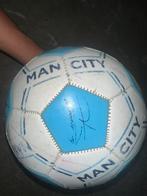 Bal manchester city met handtekening, Sport en Fitness, Voetbal, Maat M, Ophalen of Verzenden, Zo goed als nieuw, Bal