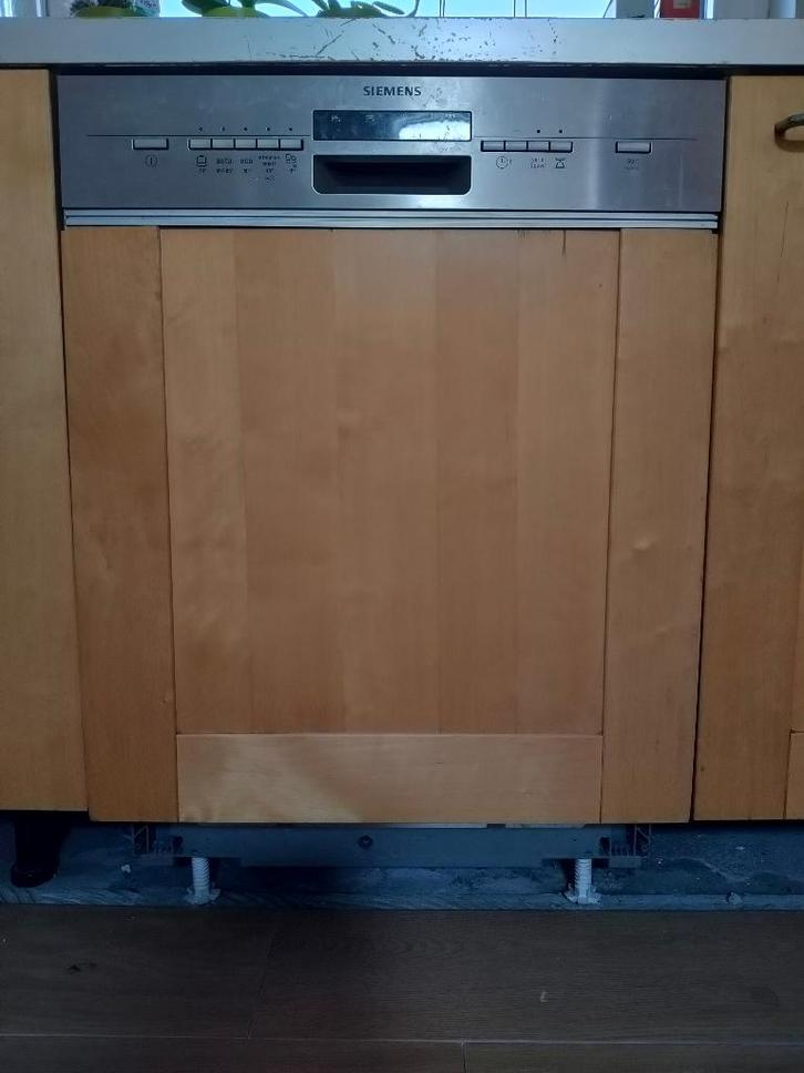 lave-vaisselle encastré, Electroménager, Lave-vaisselle, Utilisé, Encastré, 85 à 90 cm, 45 à 60 cm, Classe énergétique A ou plus économe