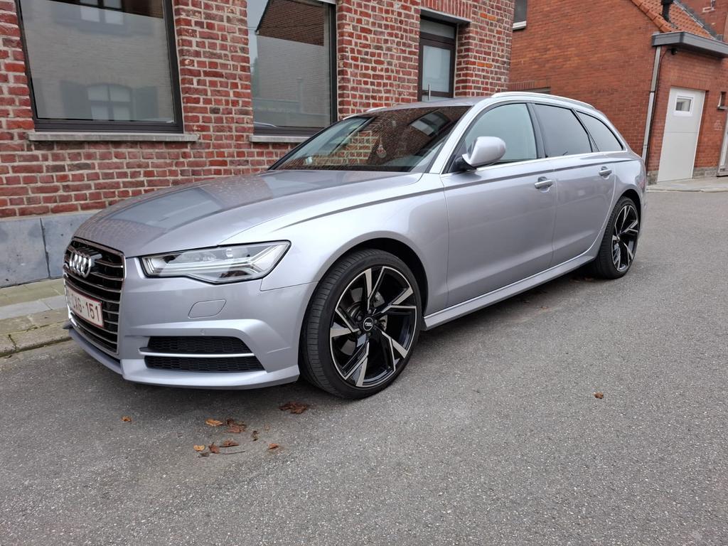 Audi A6 Avant Facelift 2.0TDI S-Line look in topstaat !