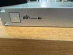 Unifi Switch 24 PoE (250W), Computers en Software, Netwerk switches, Ophalen of Verzenden, Zo goed als nieuw