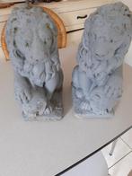 2 anciennes lourdes sculptures de jardin, des lions., Jardin & Terrasse, Statues de jardin, Animal, Béton, Utilisé, Enlèvement ou Envoi