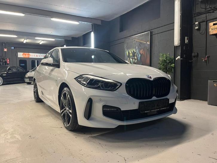 BMW 118 D **PACK M** BOITE AUTO** 12 MOIS DE GARANTIE, Autos, BMW, Entreprise, Achat, Série 1, ABS, Caméra de recul, Phares directionnels