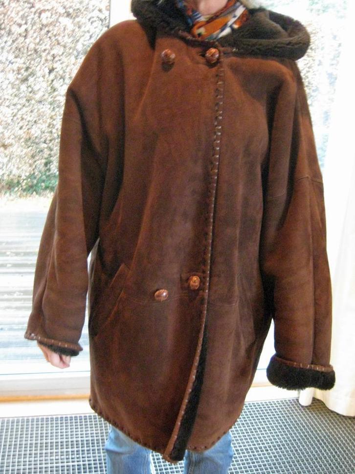 Heerlijk warme, lange winterjas – maat 40, Kleding | Dames, Jassen | Winter, Zo goed als nieuw, Maat 38/40 (M), Bruin, Ophalen of Verzenden