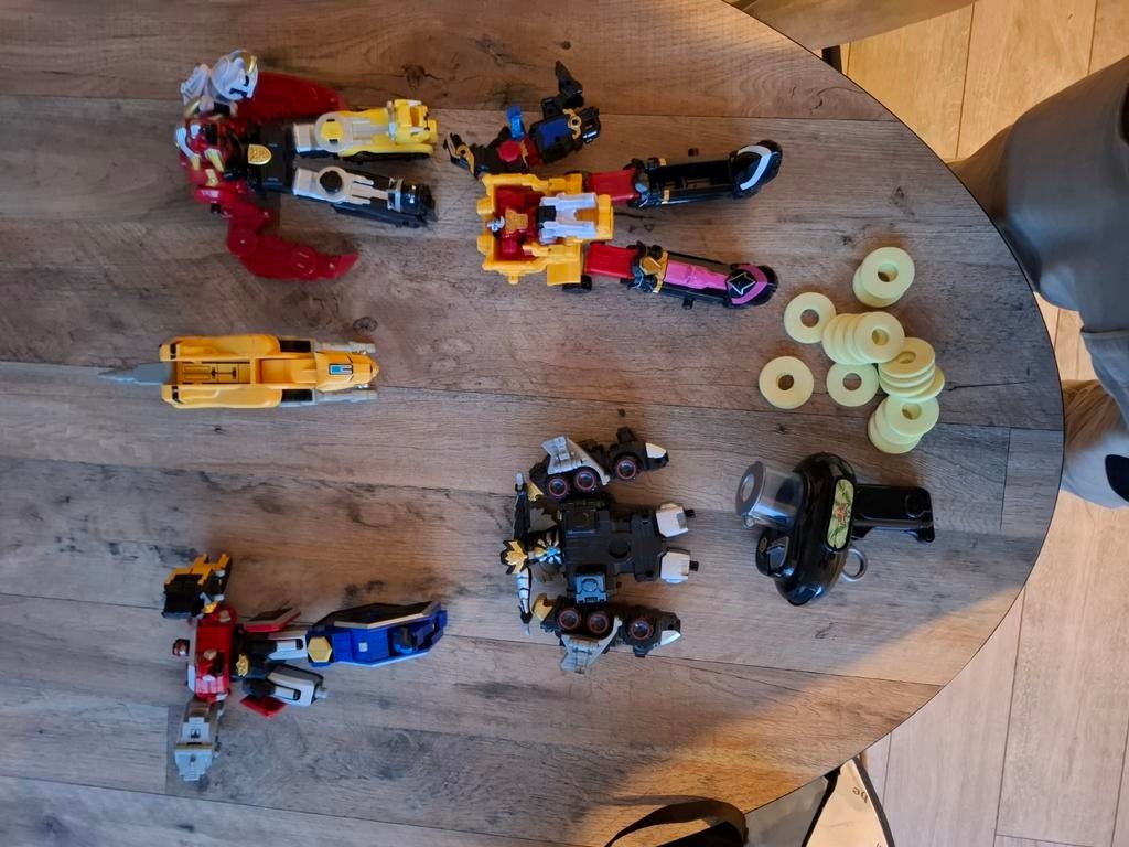 Power Rangers : lot de pièces, Envoi, Comme neuf