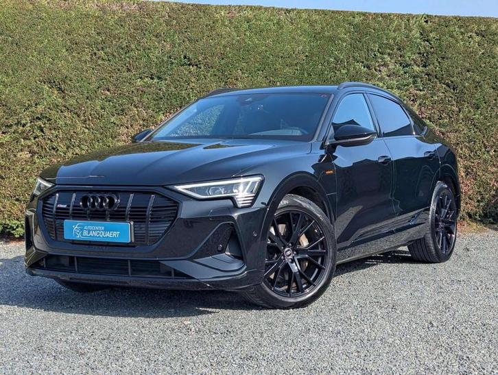 Audi Q8 e-tron (Q8)e-tron 2x s-line- gekoelde zetels - B&O, Auto's, Audi, Bedrijf, Te koop, Q8 e-tron, 4x4, Achteruitrijcamera