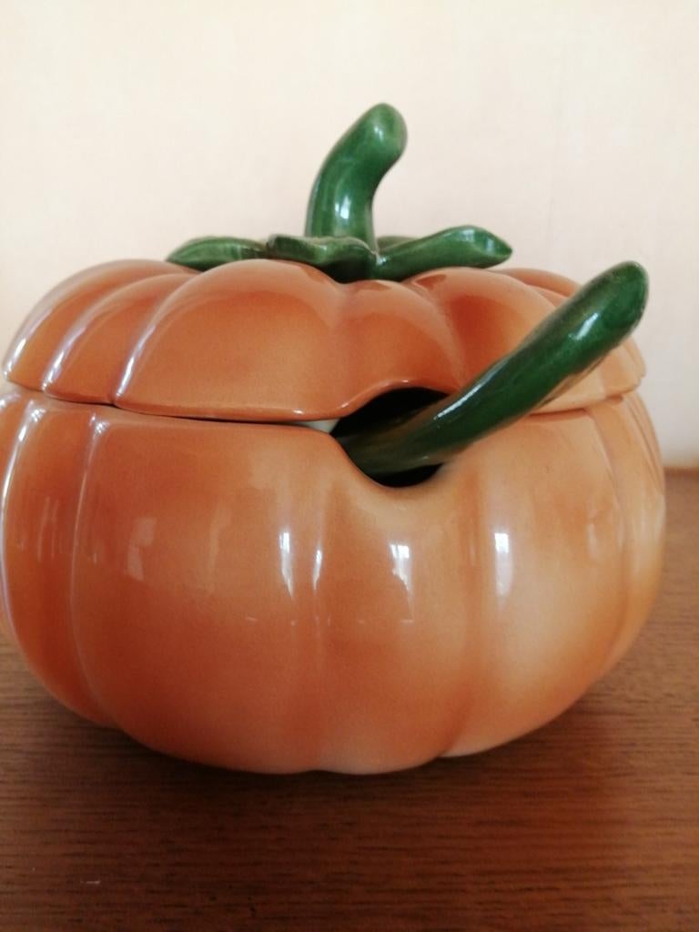 Soupière Halloween, Ophalen