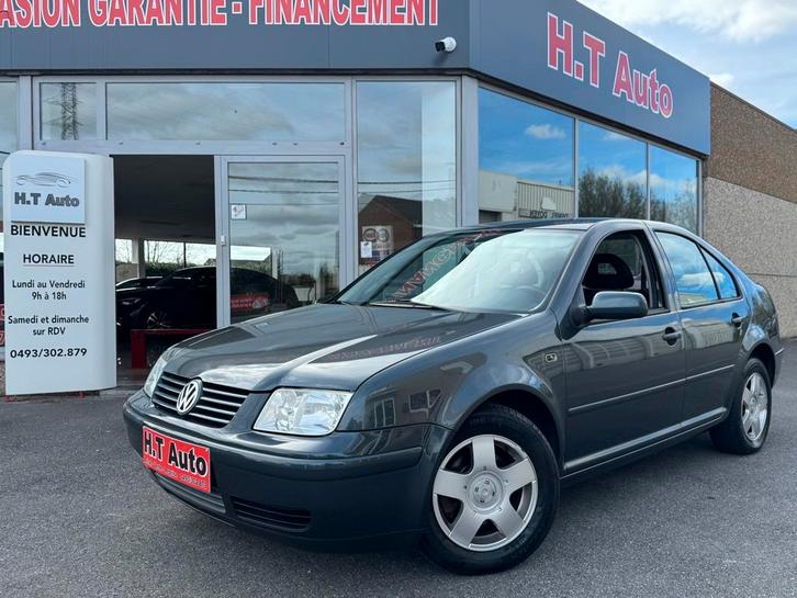 Volkswagen Bora 1.6i ess/airco/garantie/ct ok !!, Autos, Volkswagen, Entreprise, Achat, Bora, ABS, Régulateur de distance, Airbags
