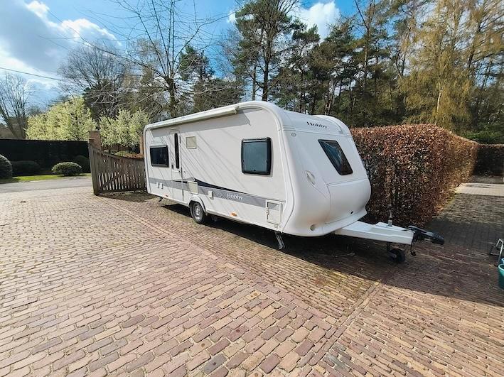 Hobby excellent 540 UFe, Caravans en Kamperen, Caravans, Particulier, tot en met 4, 1250 - 1500 kg, Rondzit, Hobby, Frans bed