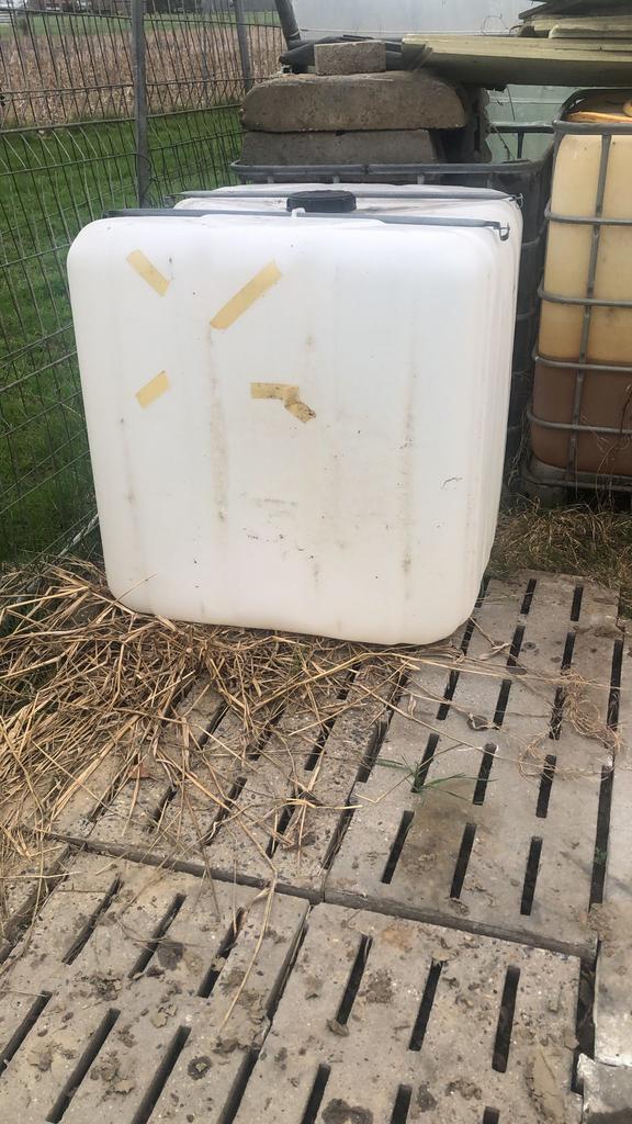 Wwaterton, Enlèvement, Comme neuf