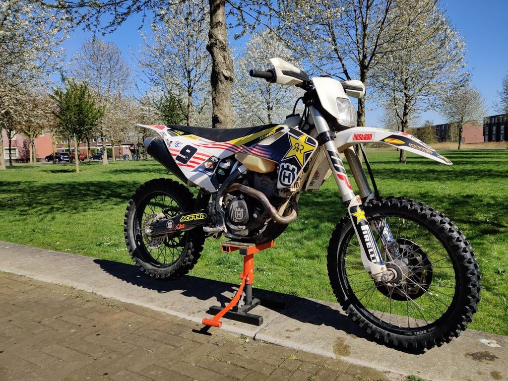 Husqvarna fe 350 2018 enduro met weinig uur, Motos, Enlèvement ou Envoi
