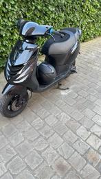 Piaggio zip 70 cc a klasse, Fietsen en Brommers, Ophalen, Zo goed als nieuw, Elektrisch, Zip