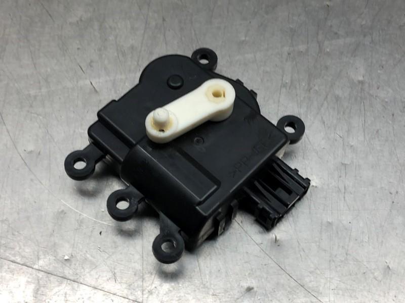 KACHELSTELMOTOR Mazda 3 Sport (BL14 / BLA4 / BLB4), Auto-onderdelen, Airco en Verwarming, Mazda, Gebruikt