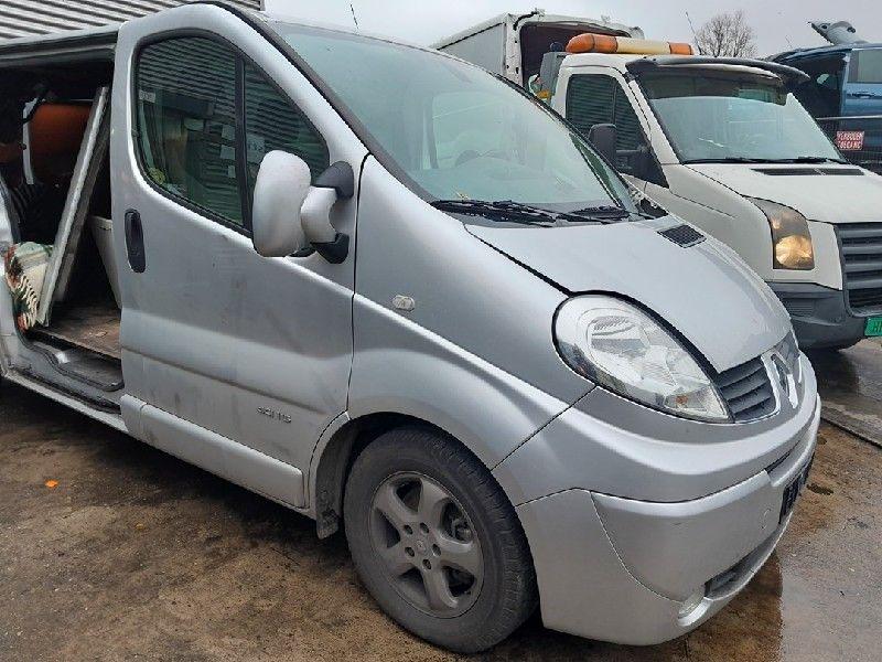 PORTIERRUIT RECHTS Renault Trafic New (FL) (01-2001/06-2014), Gebruikt, Renault
