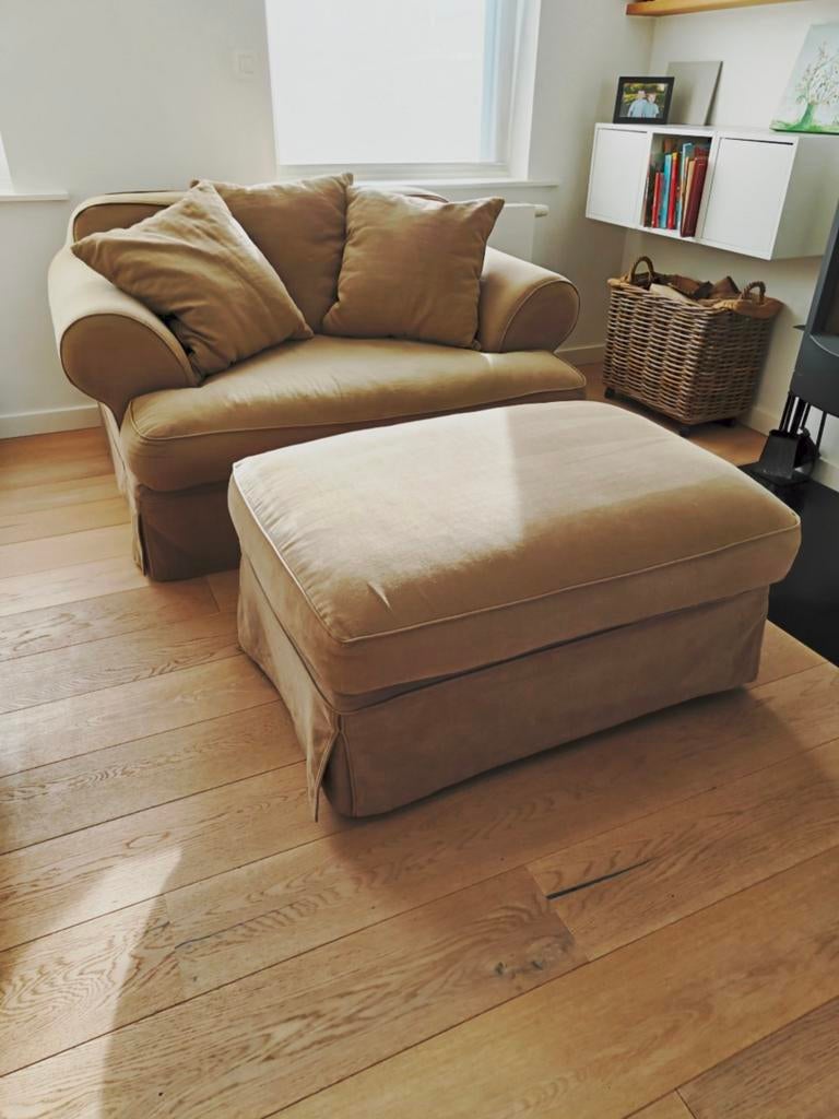 Love seat zetel met poef en kussens, Huis en Inrichting, Ophalen