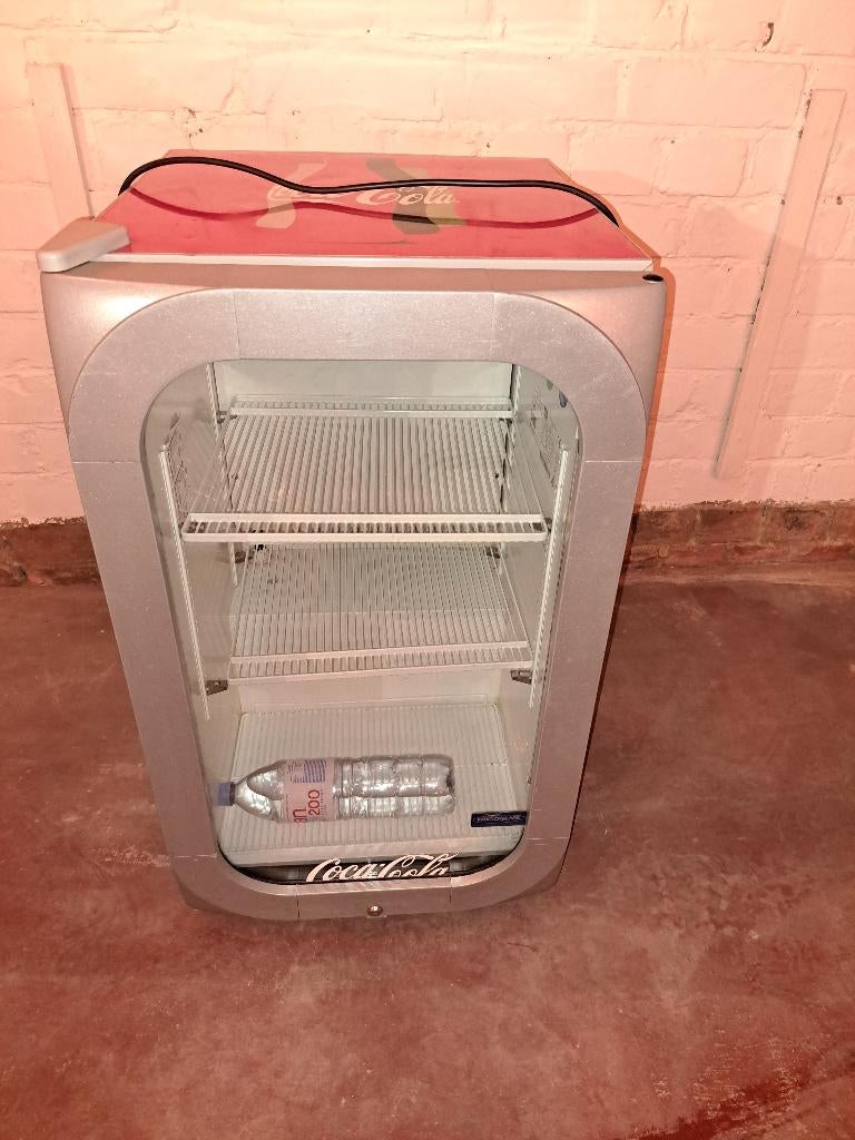 Koelkast display Coca Cola Tafelmodel, Elektronische apparatuur, Koelkasten en IJskasten, 100 tot 150 liter, 45 tot 60 cm, Ophalen