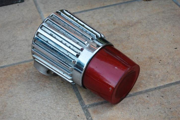 1 achterlicht plymouth fury 1961 belvedere oldtimer usa, Antiek en Kunst, Curiosa en Brocante, Ophalen of Verzenden