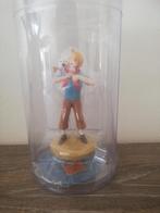 Figurine Tintin ramène Milou, Tintin