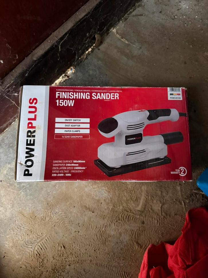 Ponceuse vibrante Powerplus 150W + Boîte d'origine, Bricolage & Construction, Outillage | Ponceuses, Comme neuf, Enlèvement ou Envoi