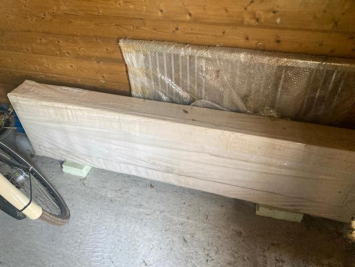 Nieuwe Vasco Flatline radiator 500x2000 T33, Doe-het-zelf en Bouw, Verwarming en Radiatoren, Nieuw, Radiator, 800 watt of meer