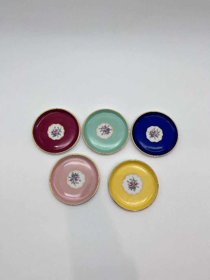 Set van 5 verzamelbekers - Fürstenberg Porselein, Antiek en Kunst, Antiek | Porselein, Ophalen