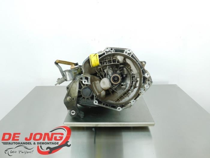Boîte de vitesse d'un Opel Corsa, Autos : Pièces & Accessoires, Transmission & Accessoires, Opel, Utilisé, 3 mois de garantie
