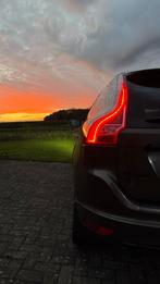 Volvo XC60 2.0 5 cylindres 136 CV D3 Summum full, Autos, Euro 5, Achat, 139 g/km, Entretenue par le concessionnaire