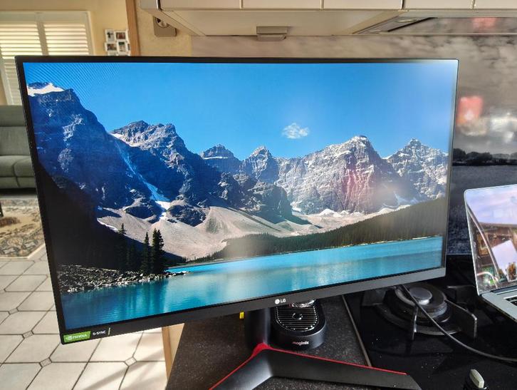 27" LG 27GL83A-B QHD 144hz Gaming Monitor, Computers en Software, Monitoren, Zo goed als nieuw, 101 t/m 150 Hz, DisplayPort, HDMI