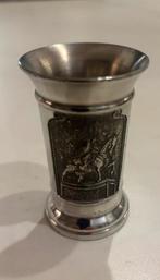 Verre a vodka russe en etain . Potstainiers hutois, Antiek en Kunst, Ophalen of Verzenden