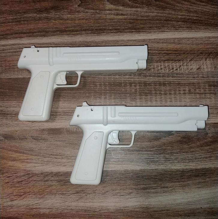 Nintendo Wii gun accessoires, Consoles de jeu & Jeux vidéo, Consoles de jeu | Accessoires Autre, Enlèvement ou Envoi