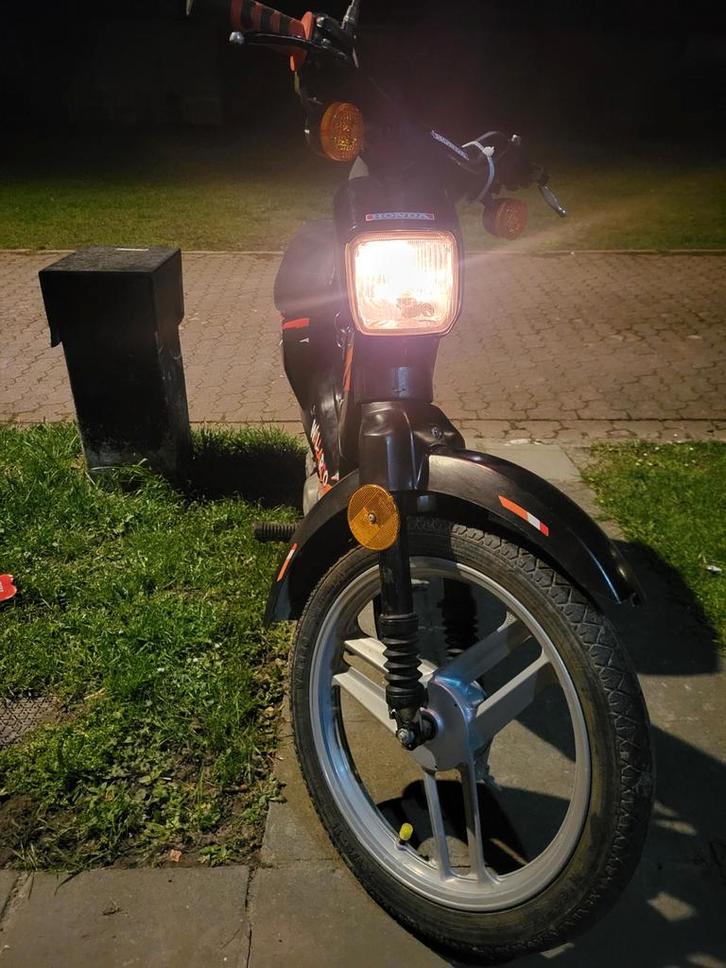 Honda wallaroo Deluxe classe A, Vélos & Vélomoteurs, Cyclomoteurs | Tomos, Classe A (25 km/h)