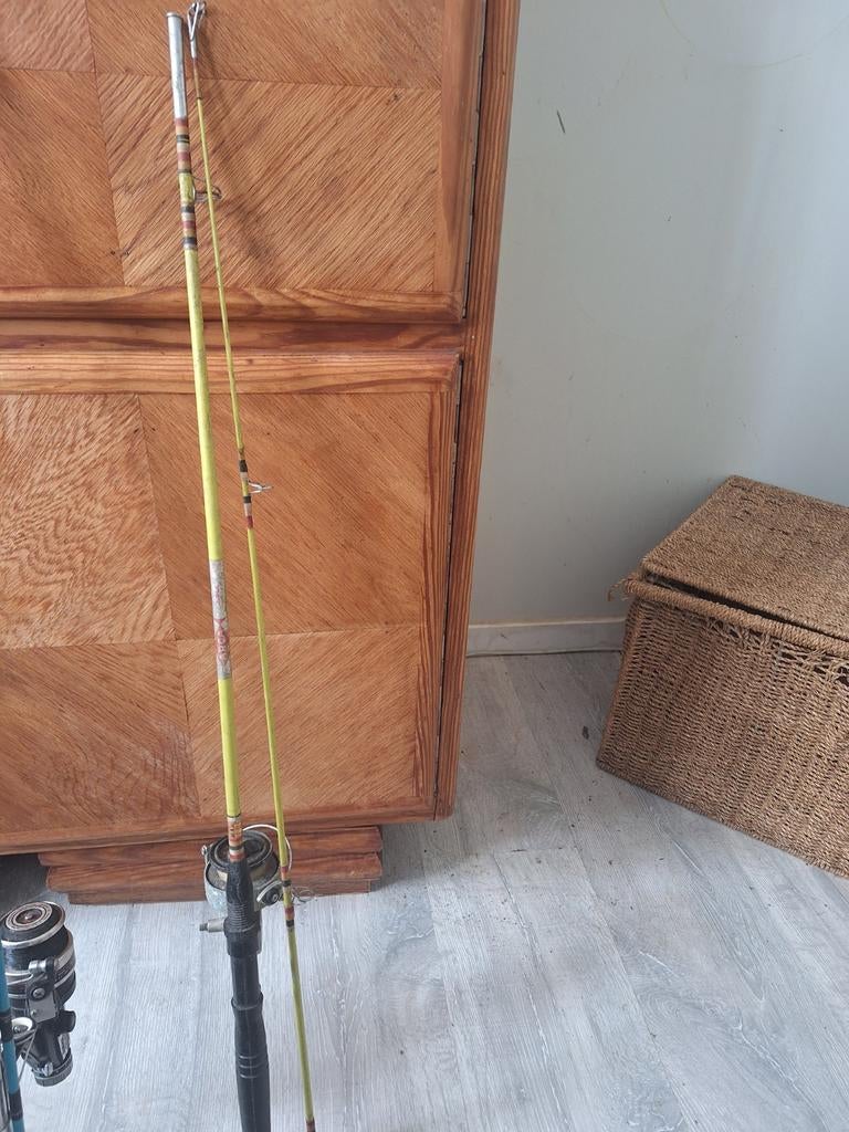 Vitage Arca hengel. Ouder als mij dus zeker 40 jaar oud. En, Ophalen of Verzenden, Gebruikt, Werphengel