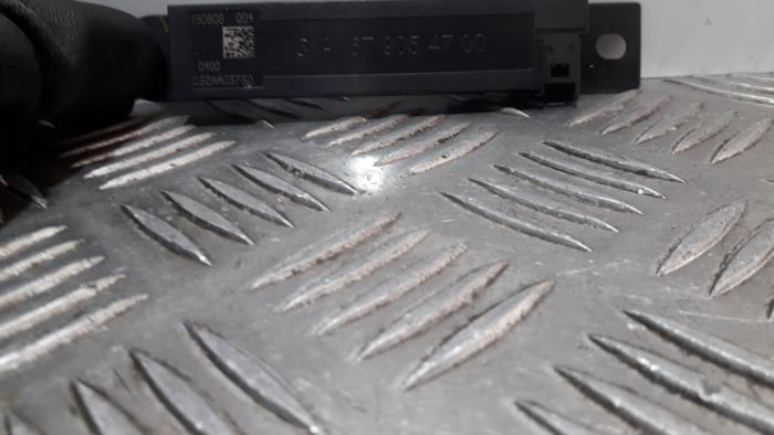 Keyless entry antenne van een Mercedes CLA, Auto-onderdelen, Elektronica en Kabels, Mercedes-Benz, Gebruikt, 3 maanden garantie