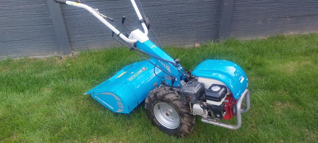 Motoculteur bertolini moteur honda, Jardin & Terrasse, Tondeuses à gazon