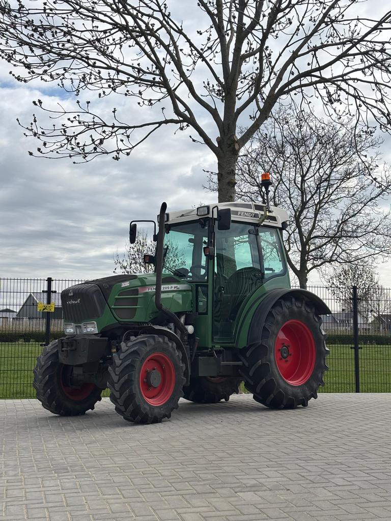 Fendt 209p vario ( 3800 uur ), Ophalen of Verzenden, Fendt