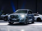BMW iX1 iX1 xDrive30 - M-pack - Pano - HUD - H&K - ACC, Auto's, BMW, Gebruikt, Zwart, Blauw, Leder
