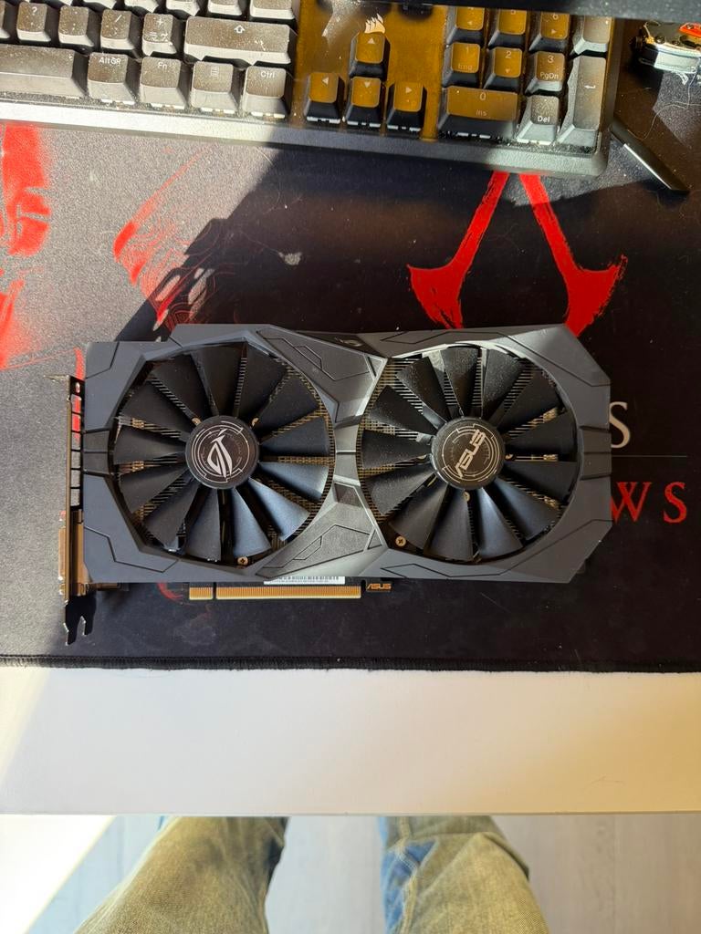 ASUS ROG Strix GTX 1050 Ti 4GB, Computers en Software, Videokaarten, Zo goed als nieuw, GDDR5, Ophalen of Verzenden