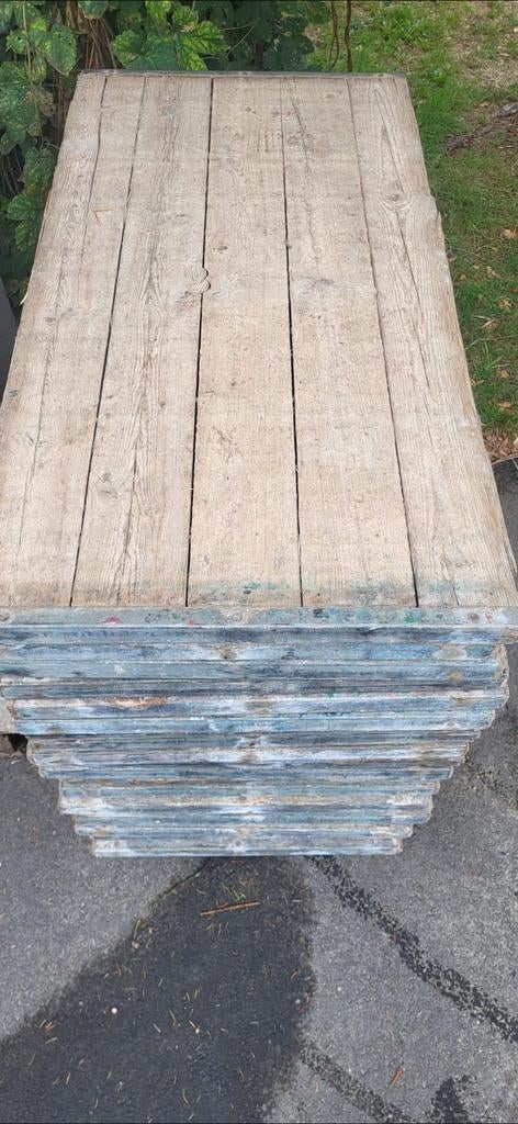 Flottons en mélèze 56 x 110 x 3,5. 24 pièces, Enlèvement