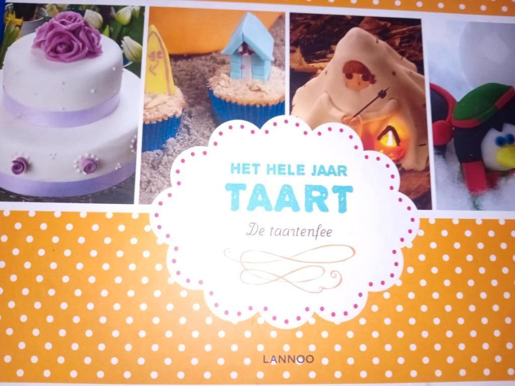 gâteau aux livres toute l'année, Gâteau, Tarte, Pâtisserie et Desserts, Enlèvement ou Envoi, Comme neuf, De taartenfee