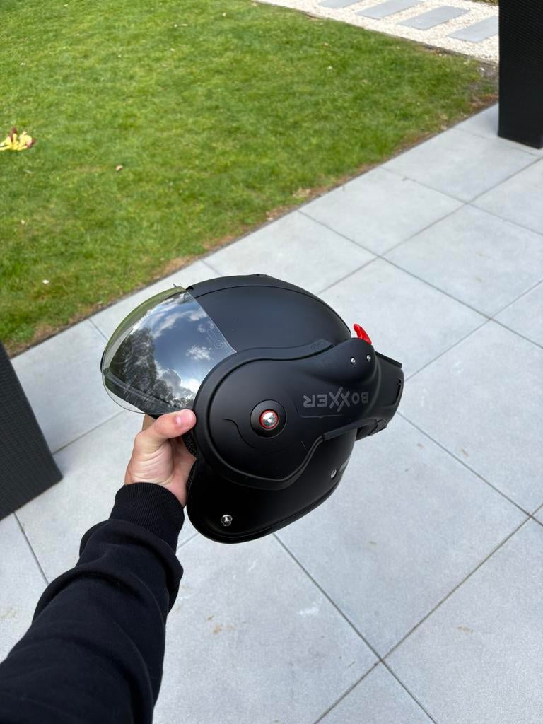 Roof Boxer RO9 noir mat, Motos, Vêtements | Casques de moto, Autres marques, Femmes, Casque jet, Enlèvement