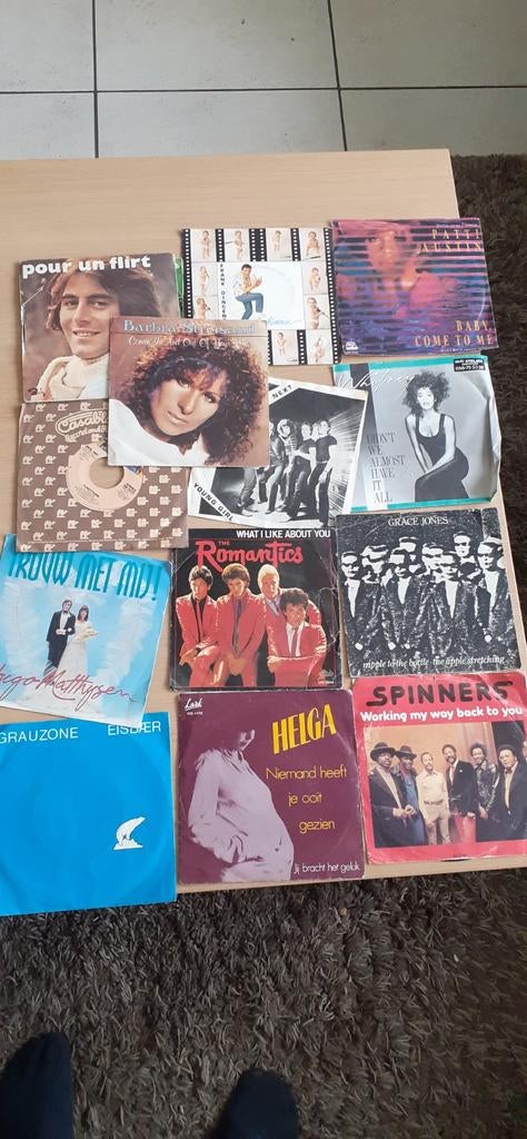 Vinyl singles, Ophalen