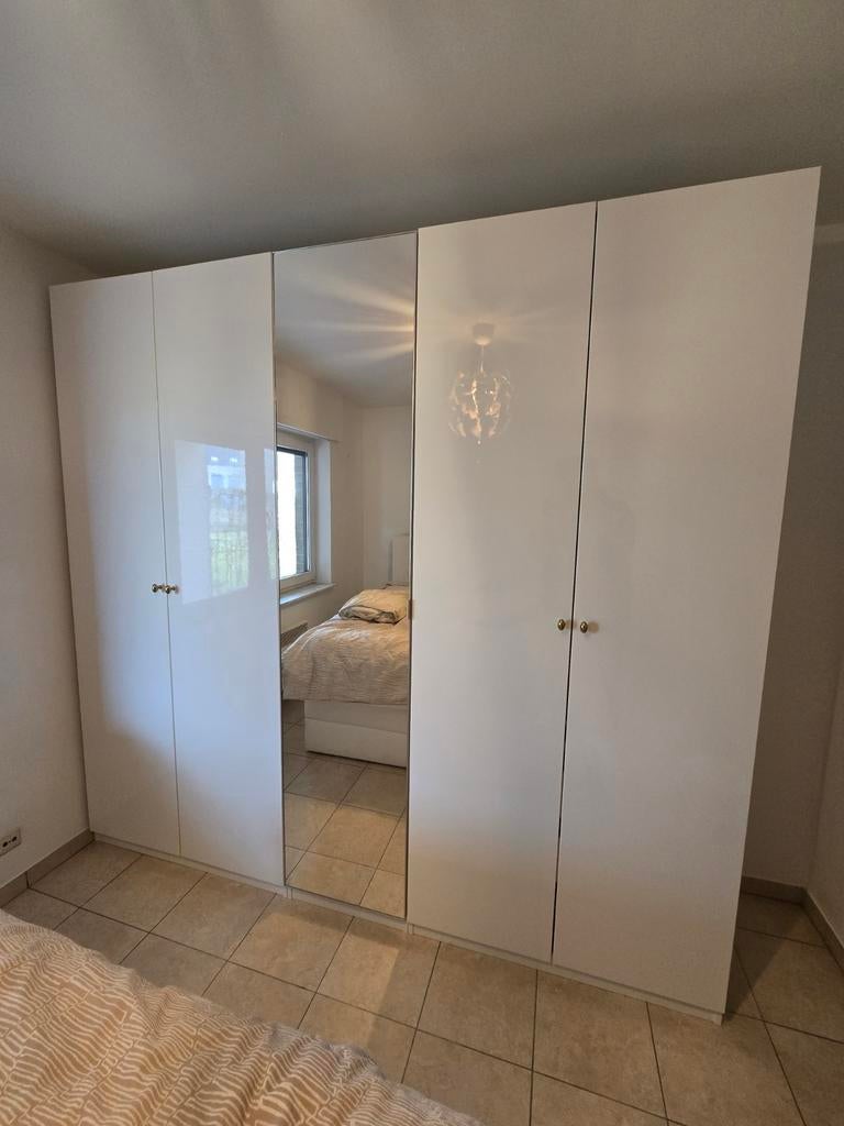 Armoire PAX blanche brillante - prix négociable, Maison & Meubles, 200 cm ou plus, Comme neuf, Enlèvement, 200 cm ou plus