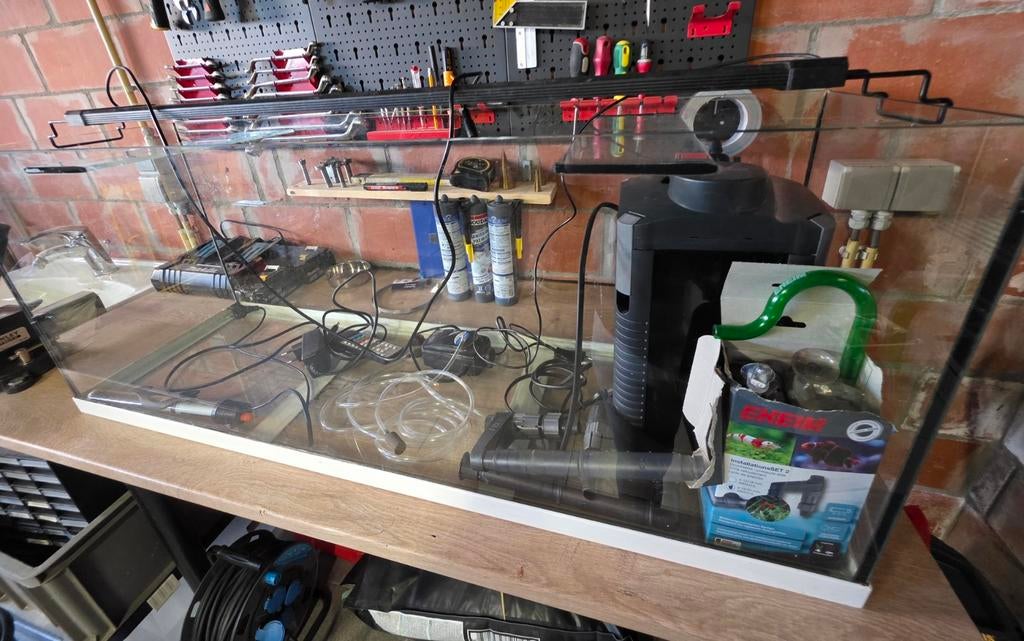 Aquarium met toebehoren, Animaux & Accessoires, Poissons | Aquariums & Accessoires, Enlèvement