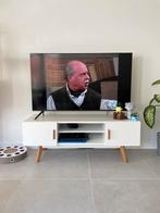 Tv kast, Ophalen