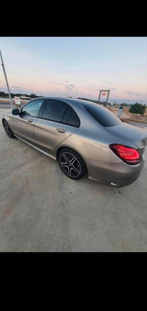 A vendre Mercedes 200 pack AMG 2021 78.500km
Moteur Mercedes, Autos, Mercedes-Benz, Particulier, Série 200, Caméra 360°, ABS, Caméra de recul