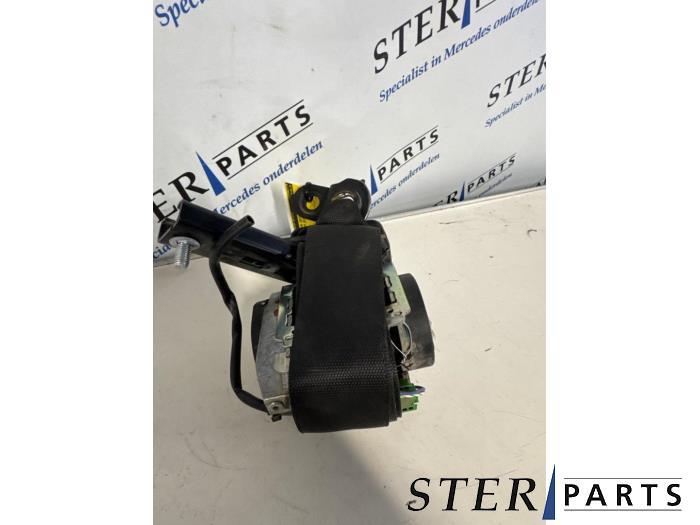 Ceinture de sécurité avant droite d'un Mercedes Sprinter, Autos : Pièces & Accessoires, 3 mois de garantie, Utilisé, -, -