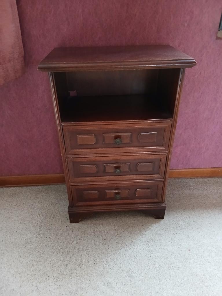 Commode en bois à tiroirs, Maison & Meubles, Armoires | Commodes, 3 ou 4 tiroirs, 25 à 50 cm, Moins de 100 cm, Enlèvement