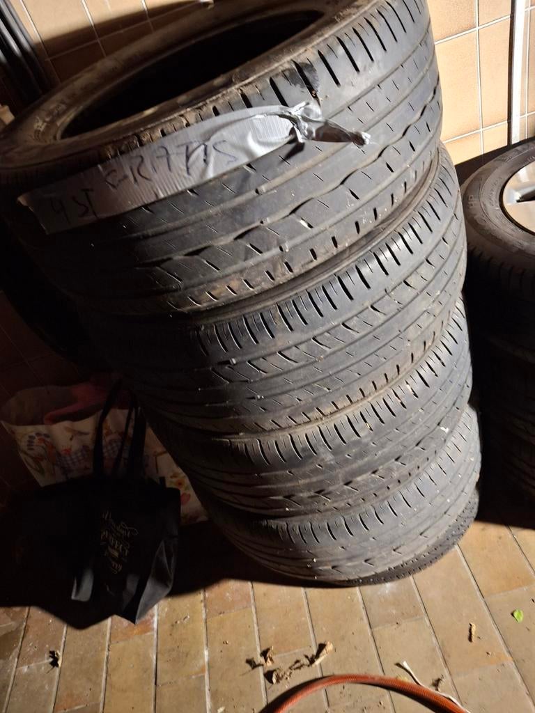 Banden gratis en zo goed as new kleine prijs, Ophalen