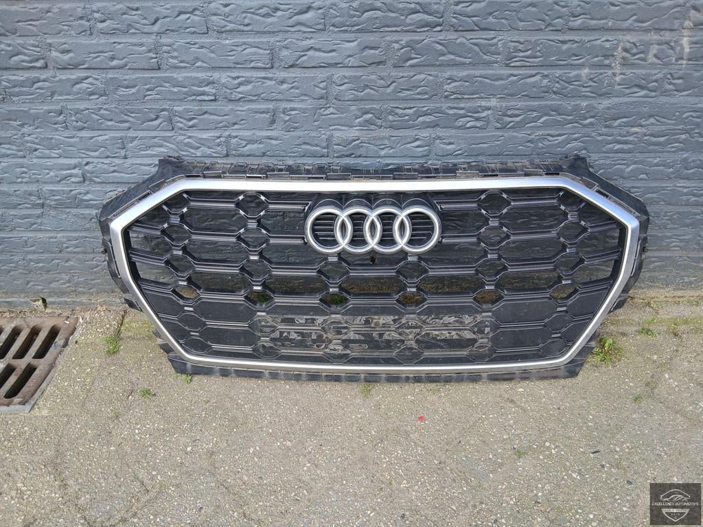 Calandre Audi Q5 SQ5 80A Facelift 2020-2024 (r f rence 80A85, AUDI AG, Auto-Union-Strasse 1
85045  Ingolstadt, DE, Audi, Utilisé