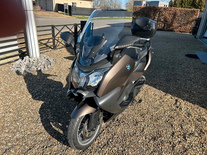 BMW C650GT, Motos, Motos | BMW, Particulier, Scooter, ABS, Poignées chauffantes, Selle chauffante, Enlèvement